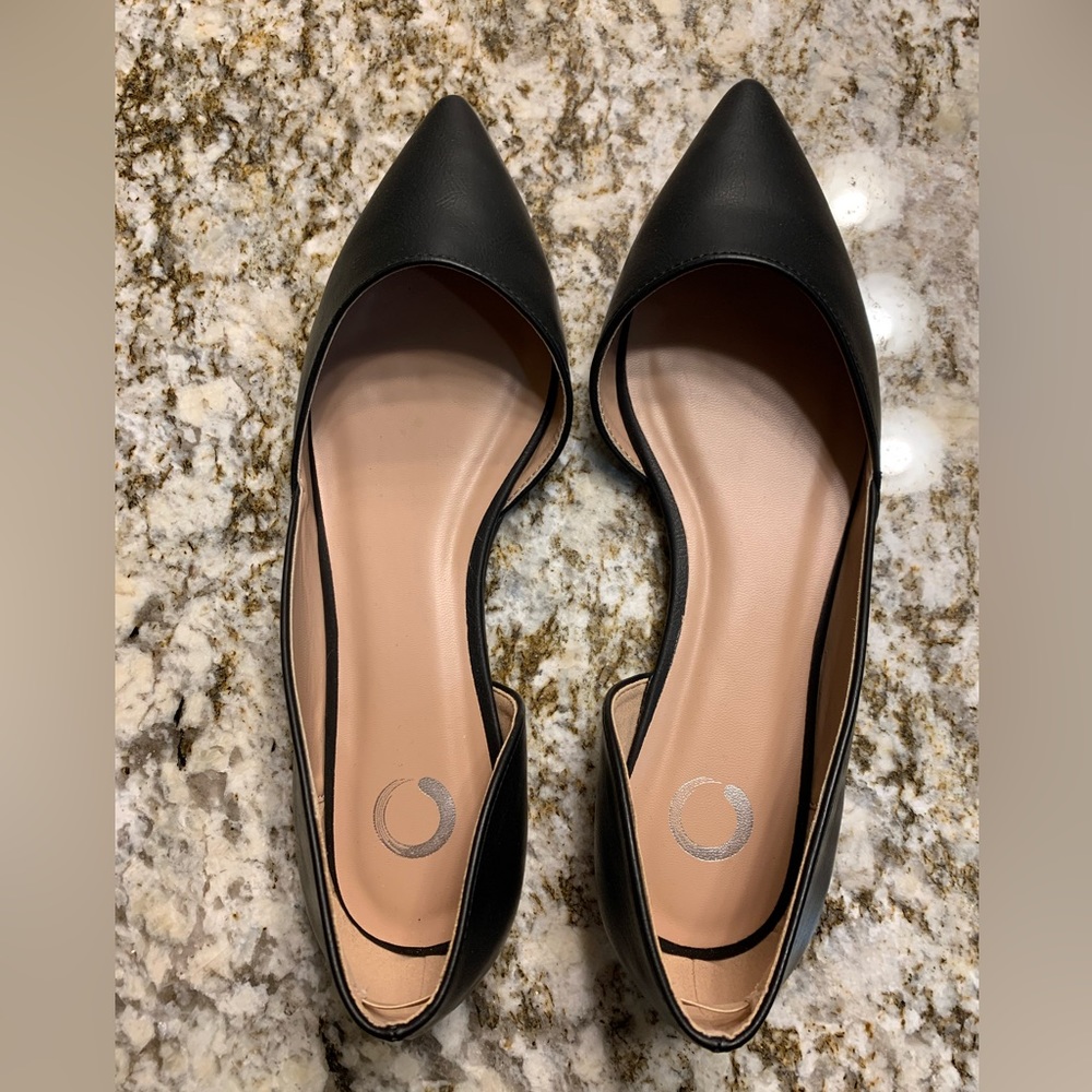 Journey Collection Courtni Flat